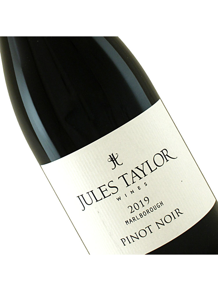 Wine Jules Taylor 2022 Pinot Noir, Marlborough, New Zealand