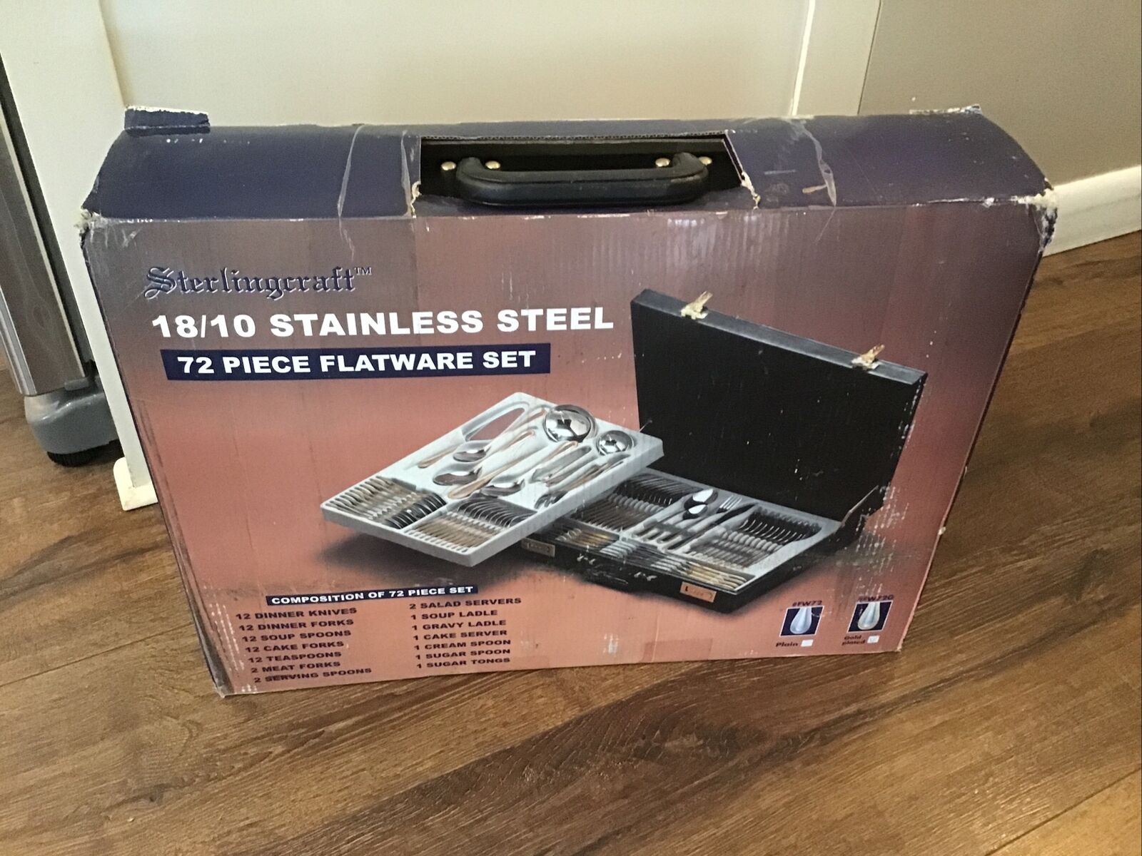 B & F Distribution Sterlingcraft 72pc De Alta Calidad, De Calibre Pesado De Acero Inoxidable Cubierto Y Anfitriona Conjunto Con 24K Chapado En Oro De Recorte