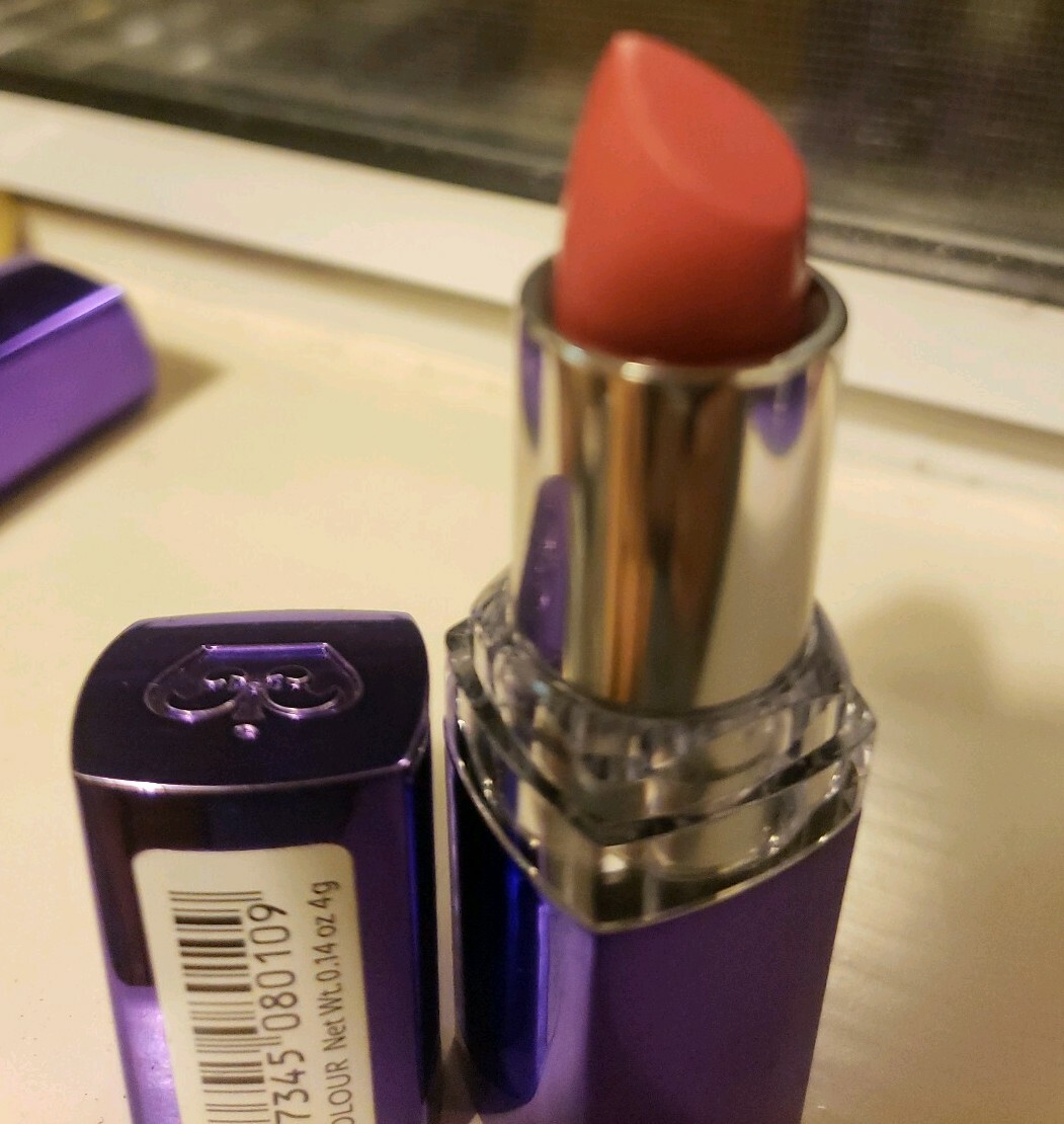 Rimmel London Moisturize Renew Lipstick 300 Roseblush