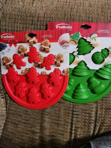 Trudeau Silicone Holiday Cupcake Pan Gingerbread Christmas Tree Snowman Cookie