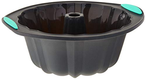 Trudeau Silicone 10 Cup Fluted Cake Pan