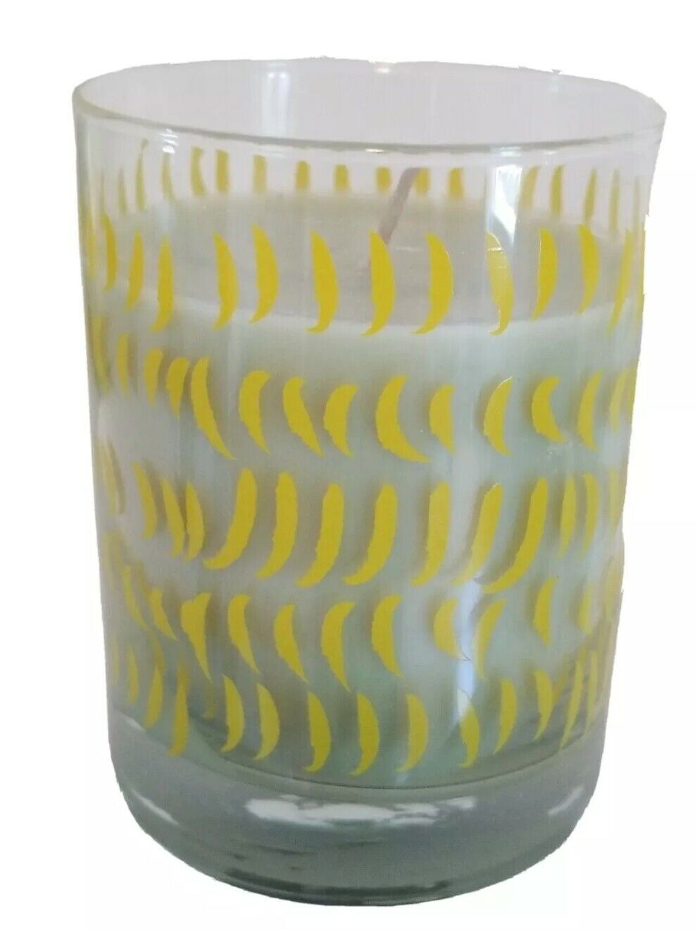 Illume Brand Luxury Vetiver Soy Candle, Decorative Glass Jar, 9 Oz , USA