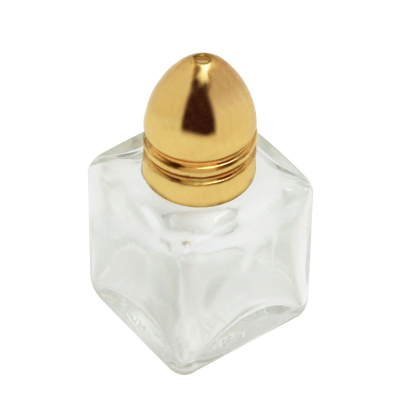 Cube Glass Salt & Pepper Shaker With Gold Top 15ml / 0.5oz