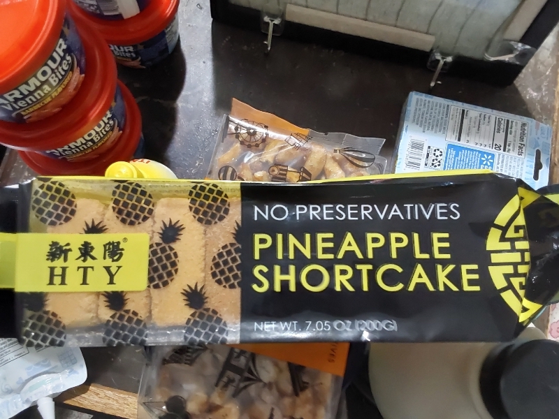HTY Shortcake, Pineapple