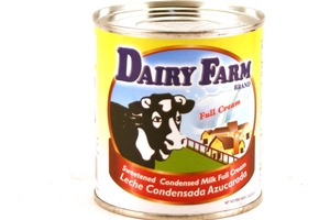 UltraJaya Dairy Farm Sweetened Condensed Milk Full Cream (Leche Condensada Azucarada) - 14oz