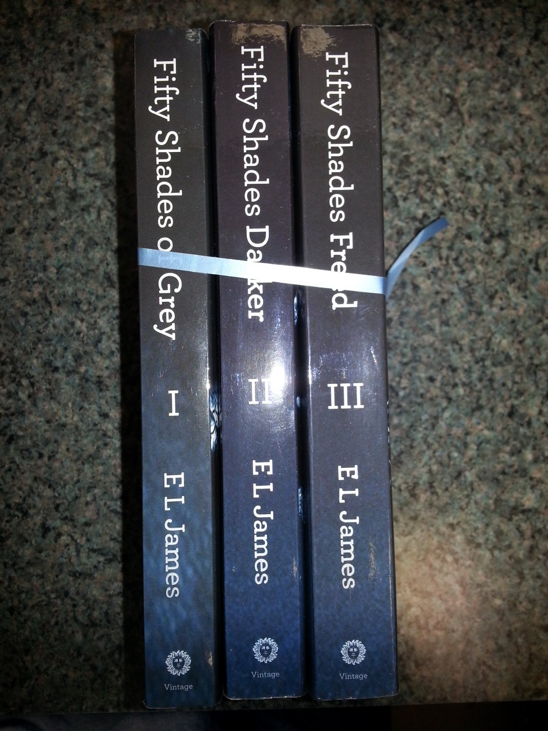 E. L. James Fifty Shades Of Grey - 1 Book, (Random House)